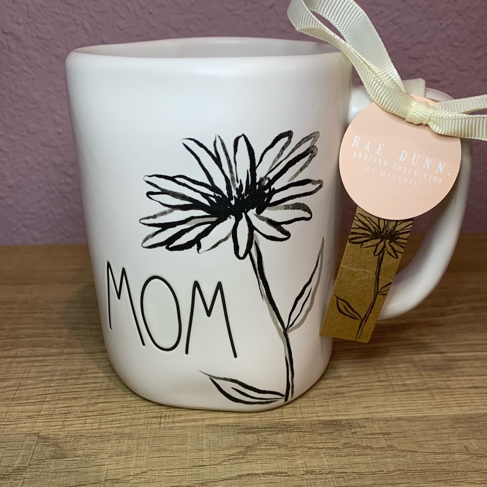 Rae Dunn Mom Mug
